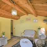Casa Delle Camelie 펜션